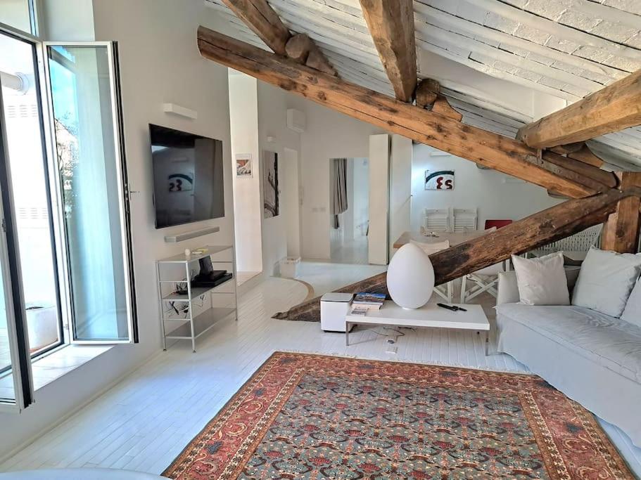 Vakantiehuis Pantheon White Penthouse